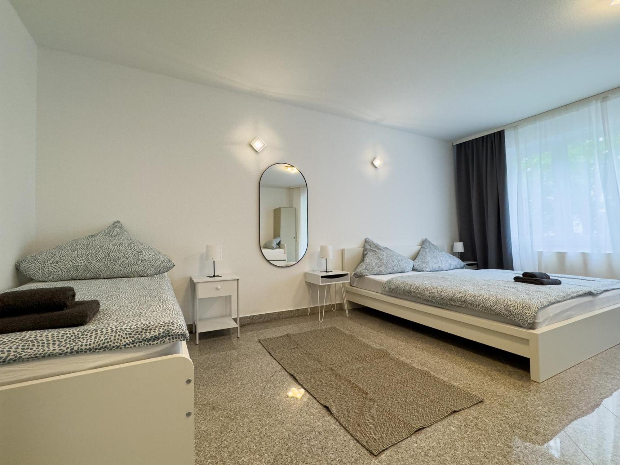 110Qm - 4 Zimmer - Privat Parkplatz - Zentral - Balkon - Mallibase Apartments Kassel Eksteriør bilde