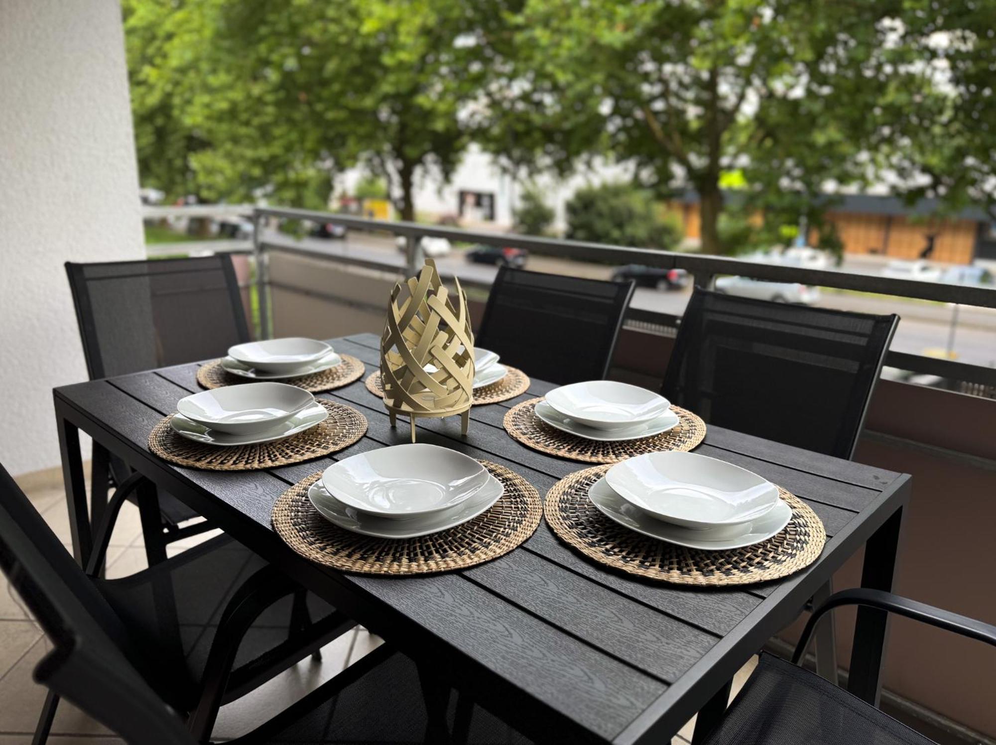 110Qm - 4 Zimmer - Privat Parkplatz - Zentral - Balkon - Mallibase Apartments Kassel Eksteriør bilde